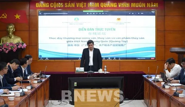 Vietnam, China seek to boost agro-aquatic product trade