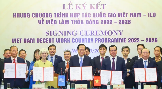 Vietnam, ILO sign decent work country programme for 2022 – 2026