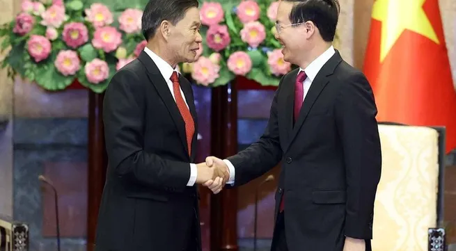 President receives leader of Lao Front for National Construction