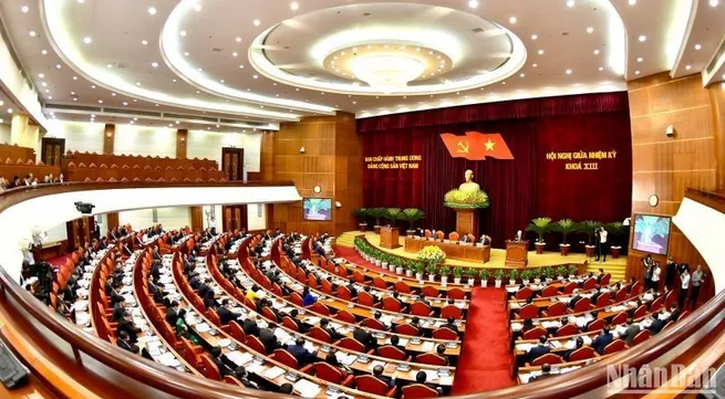 First working day of 13th Party Central Committee's mid-term meeting