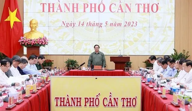 Can Tho urged to stay flexible, creative to tackle development hindrances