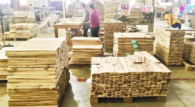 Vietnamese timber companies strive to overcome challenges