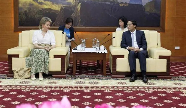 Lao Cai leader welcomes visiting Honorary President of UNICEF Belgium