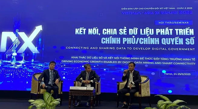 Seminar spotlights connecting, sharing data in digital government