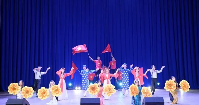 Vietnam joins international student festival at Russian university