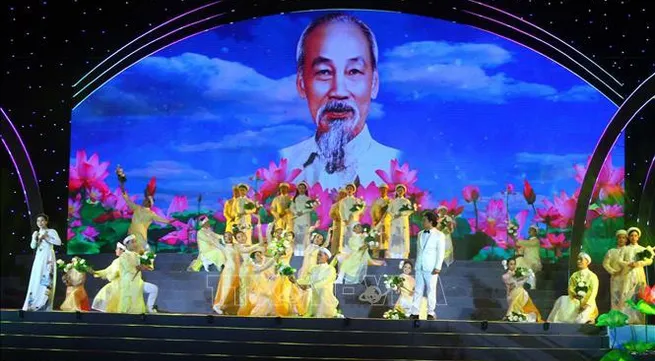 Festival commemorates President Ho Chi Minh