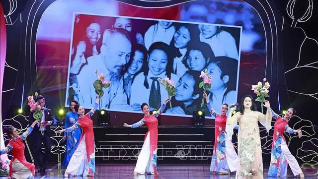 Art programme marking 75 years of President Ho Chi Minh’s appeal for patriotic emulation