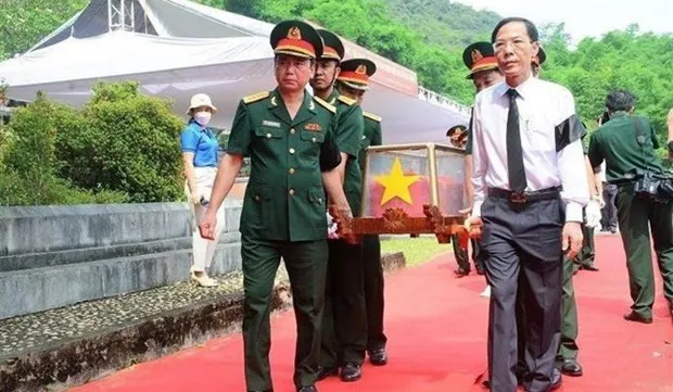 Reburial held in Thanh Hoa for remains of martyrs repatriated from Laos