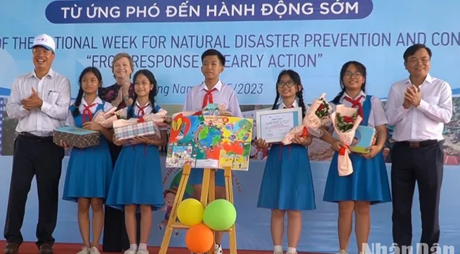 Vietnam seeks to build safe society against natural disasters