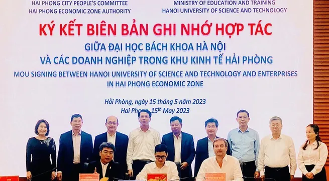 MoU signed to provide quality human resources for enterprises in Hai Phong EZ