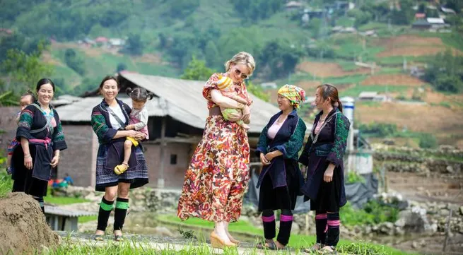 Belgian Queen impressed by Vietnam’s progress in child protection