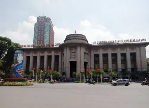 SBV issues another 20 trillion VND worth of treasury bills