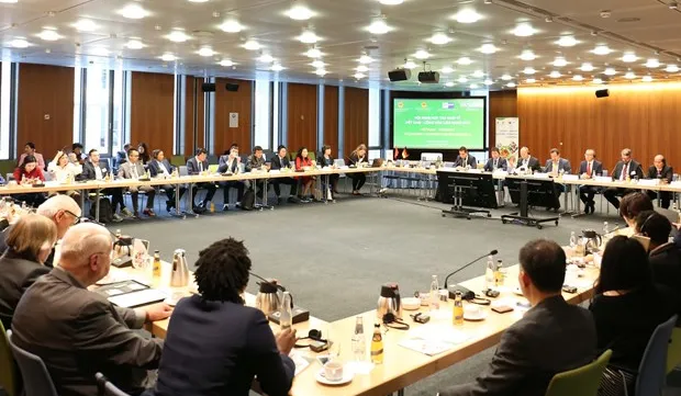 Vietnamese firms explore chances for economic partnerships with Germany