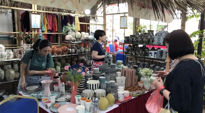 Hanoi Great Souvenirs 2023 features 100 booths