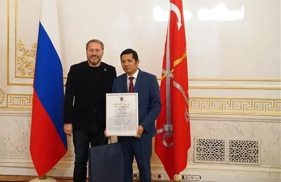 St. Petersburg honours individuals for contributions to Russia-Vietnam friendship