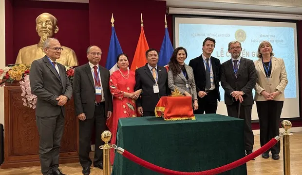 Golden imperial seal handed over to Vietnam from France