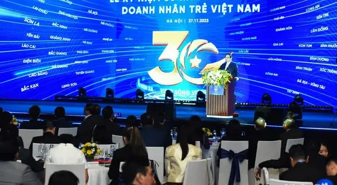 PM pledges continued support for young entrepreneurs