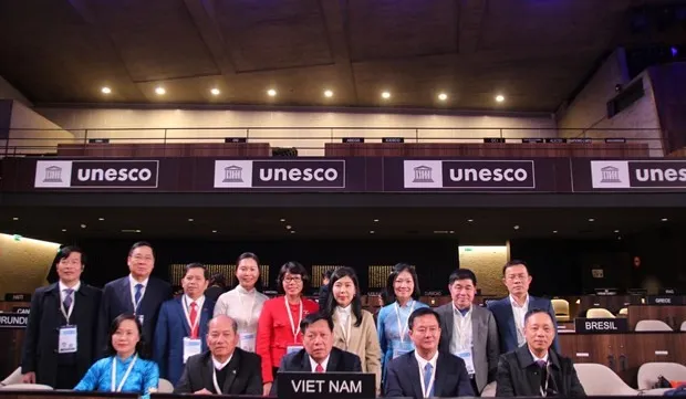 Vietnamese deputy health minister attends UNESCO General Conference's 42nd session