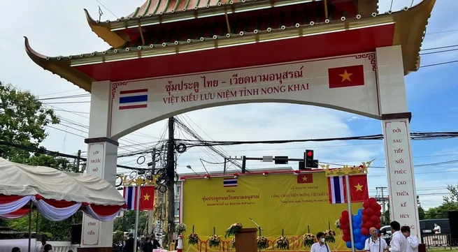 First Vietnam welcome gate in Thailand inaugurated