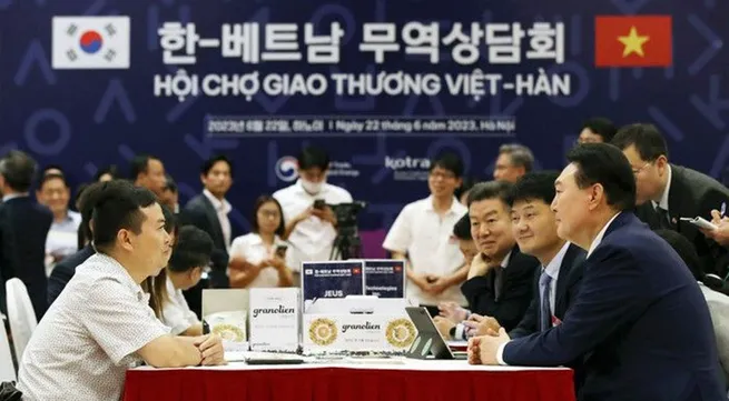 RoK media highlights expectation on strengthening cooperation with Vietnam