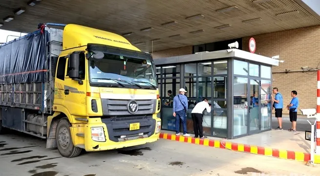 Facilitating export of fresh lychee through Kim Thanh border gate