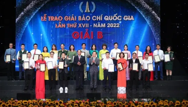 Vietnam Television won 8 awards at the 17th National Press Awards.
