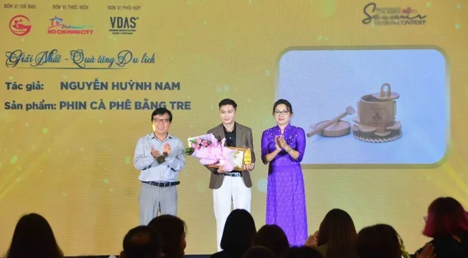 Winners of Ho Chi Minh City Tourism Souvenir Gift Design Contest honoured