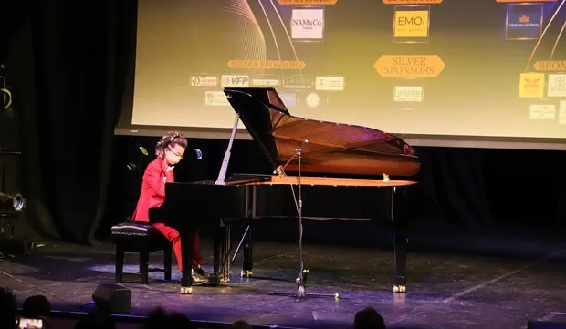 Final of first piano, singing contest for Vietnamese in Europe held