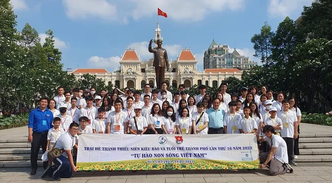 Summer camp for overseas young people kicks off in HCM City