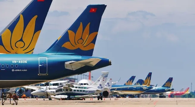 ​Airlines reschedule flights as storm Talim nears