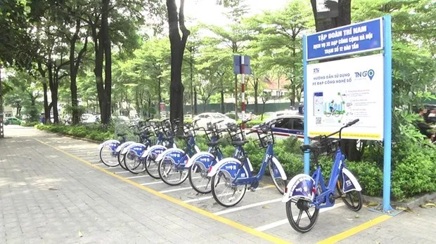 Hanoi rolls out public bicycle sharing service in inner districts