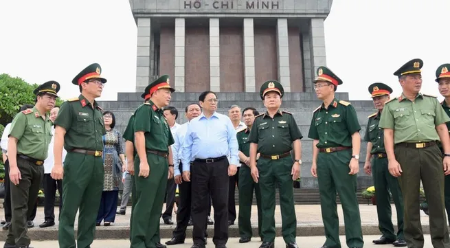 PM inspects maintenance of President Ho Chi Minh’s Mausoleum