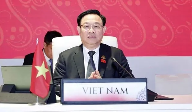 Vietnamese NA Chairman puts forth key proposals at AIPA-44