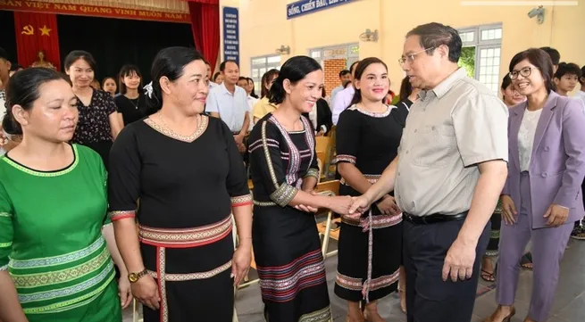 PM inspects Kon Tum's preparations for new academic year