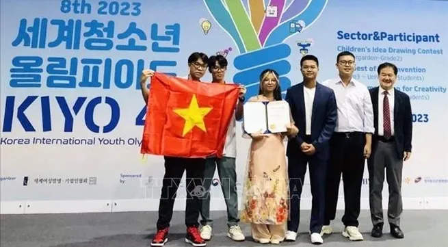 Vietnamese students win special award at Korea International Youth Olympiad