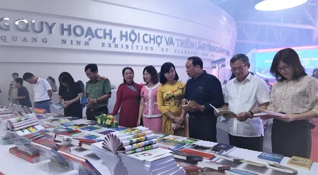 ​Nearly 500,000 book copies introduced to readers at book fair in Quang Ninh