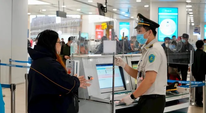 Vietnam approves electronic IDs for use in air travel