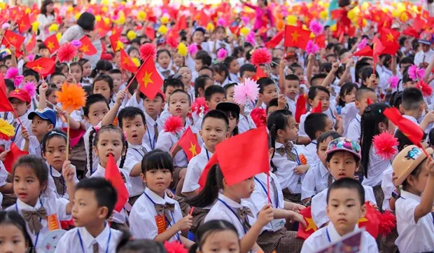 President congratulates educators, students on new school year