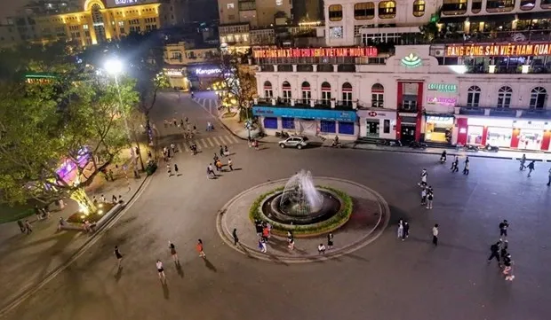 Hanoi's Hoan Kiem pedestrian space to open throughout New Year 2024 holiday