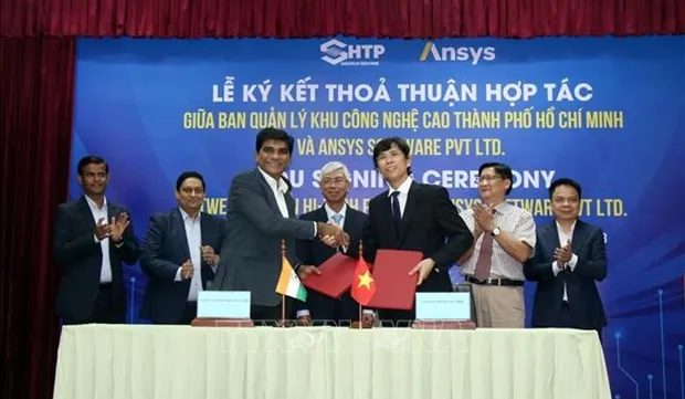 HCM City, US software company collaborate to develop semiconductor workforce