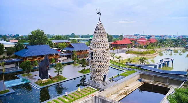 Bac Ninh: Than Nong Tower sets Asian record