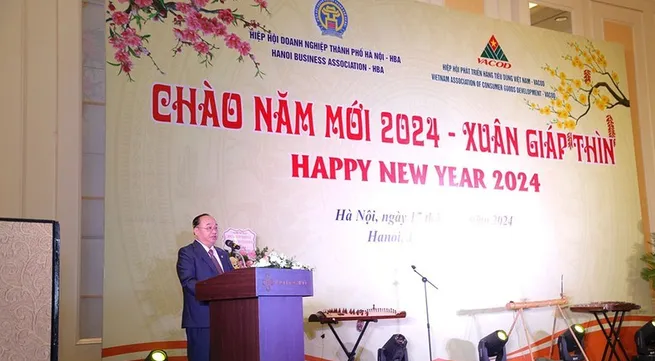 Businesses join New Year gala in Hanoi