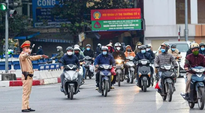 PM urges drastic actions to ensure traffic safety during Tet