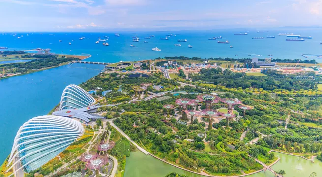 Singapore's tourism sector's remarkable recovery in 2023