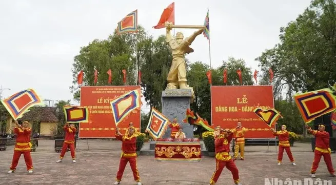 Ngoc Hoi-Dong Da victory celebrated