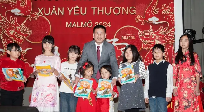 Lunar New Year gathering held in Sweden