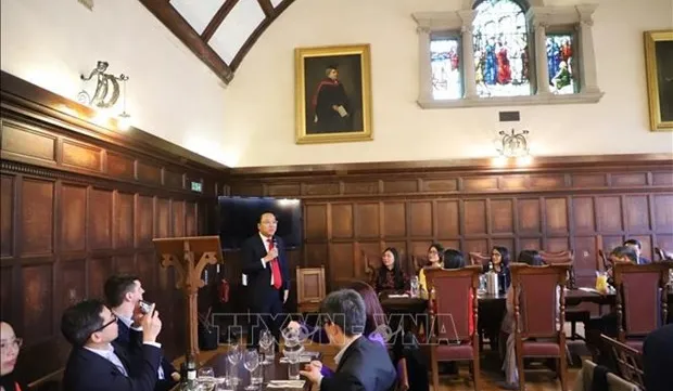Vietnamese Intellectual Society in UK vows to contribute to Vietnam's strategic policies