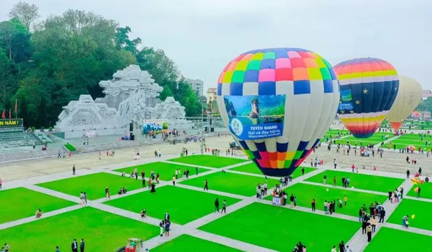 Tuyen Quang int'l hot-air balloon festival to return next month