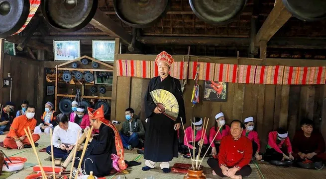 Vietnam seeks UNESCO title on two intangible cultural heritages