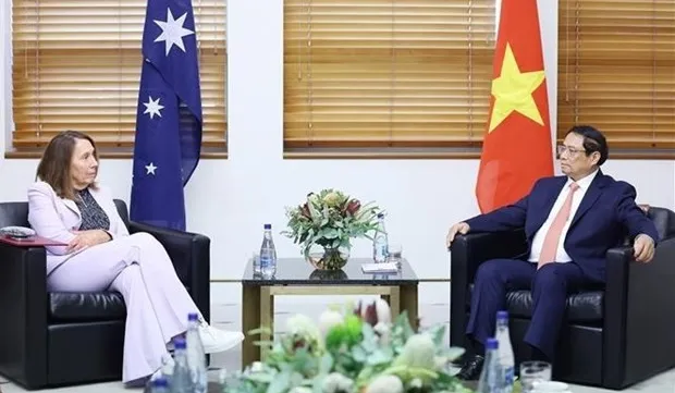 PM meets with Australian Senate President